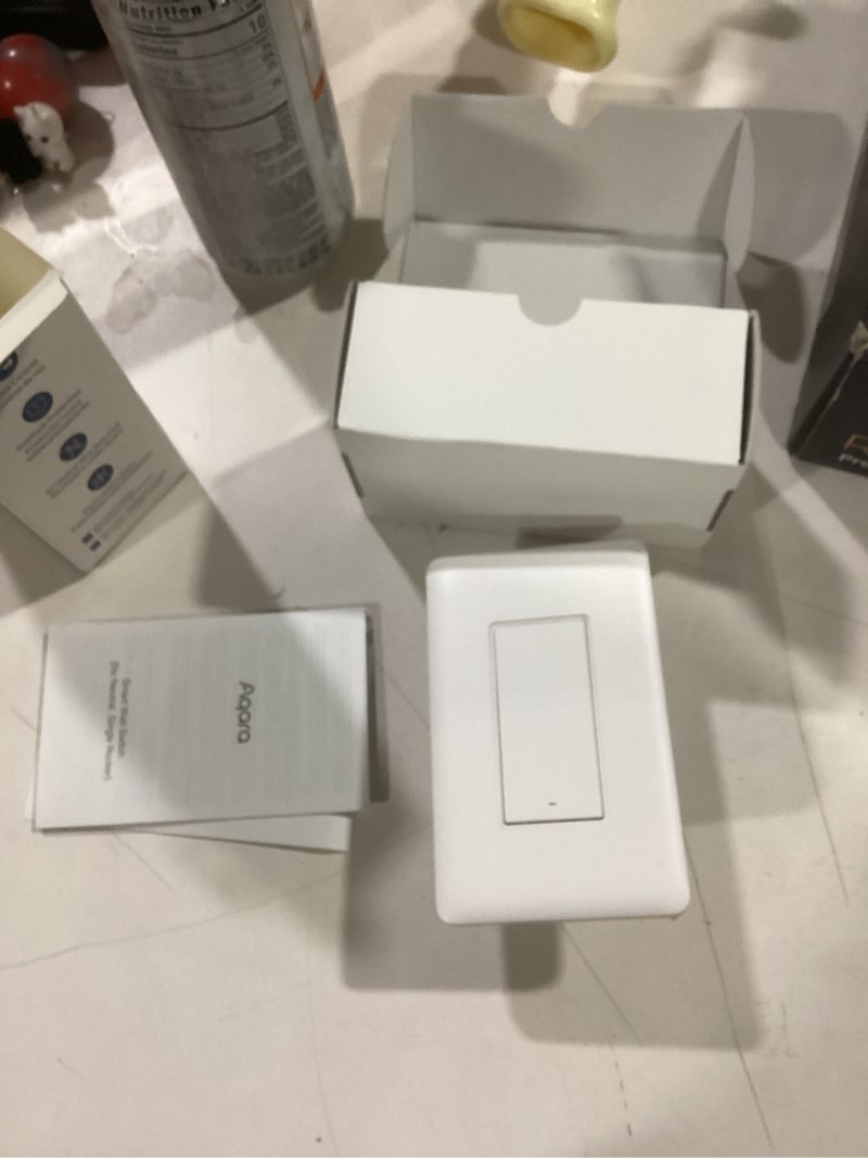 Condition photo showing Good Condition for Aqara Smart Light Switch (No Neutral, Single Rocker), Requires AQARA HUB, Zigbee Light Switch, Remote Control and Smart Home Automation, Compatible with HomeKit, Google, Works with Alexa, SmartThings Wall Switch(No Neutral,Single Rocker)