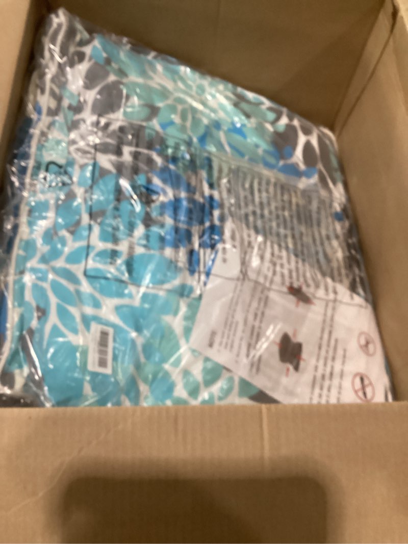 Condition photo showing New/Like New for jmgbird premium outdoor chair cushions set of 2-22x22 inch seat cushions with ties, weather resistant for patio furniture light blue with white 22"×22"