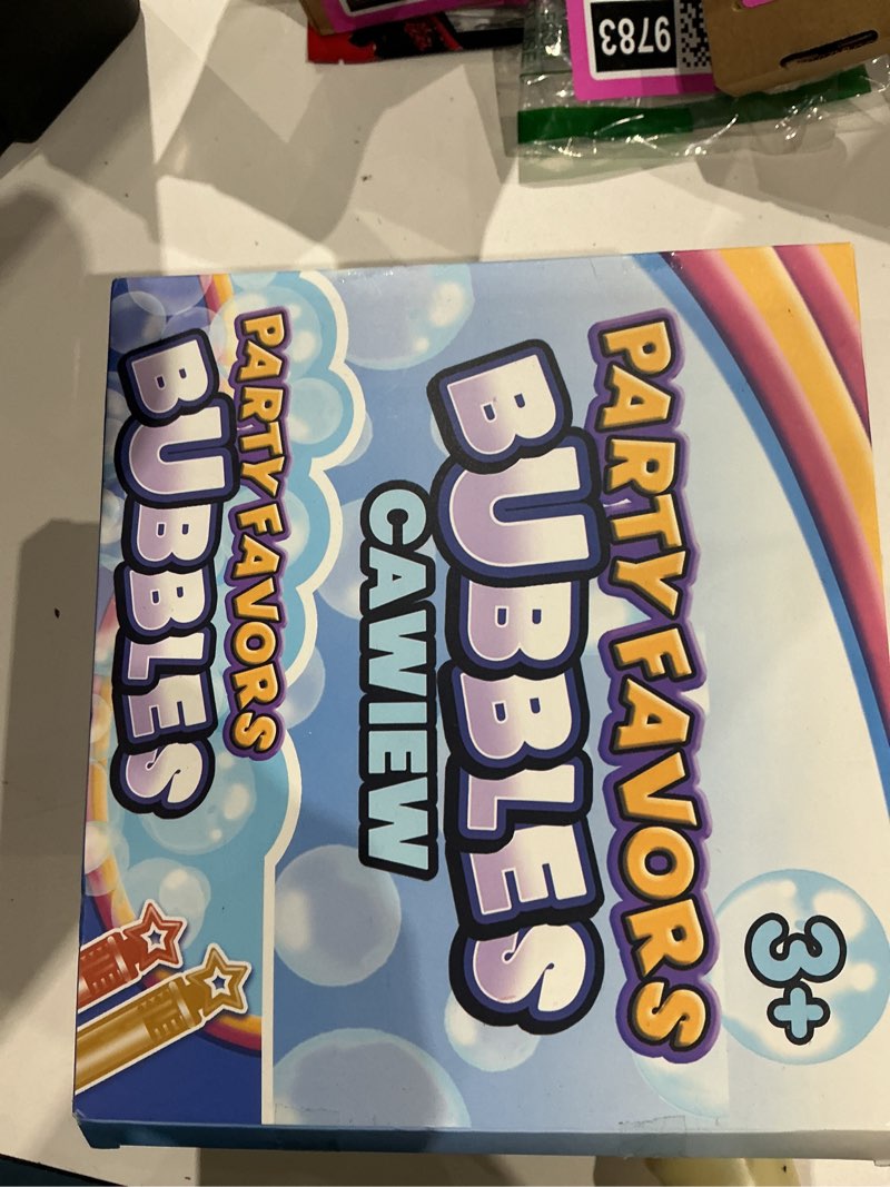 Condition photo showing New/Like New for 32 pcs 8 colors neon bubbles party favors for kids, mini star bubble wand bulk in gift box as goody bags stuffer, classroom giveaways, carnival prizes toy, birthday treats, party supplies for toddlers bubble set