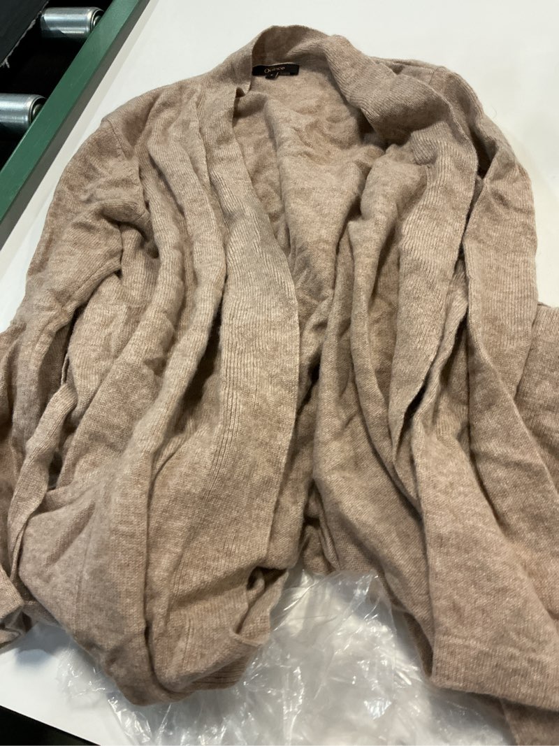 Condition photo showing Good Condition for mongolian cashmere robe, s, oatmeal