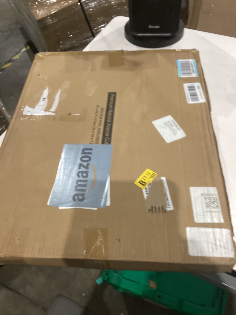 Condition photo showing Good Condition for Extra Large Acacia Wood Cutting Board for Kitchen, 24 x 18 Inch Large Butcher Block Chopping Board with Juice Groove, Thick Wood Cutting Boards Carving Board for Turkey Meat Vegetables BBQ