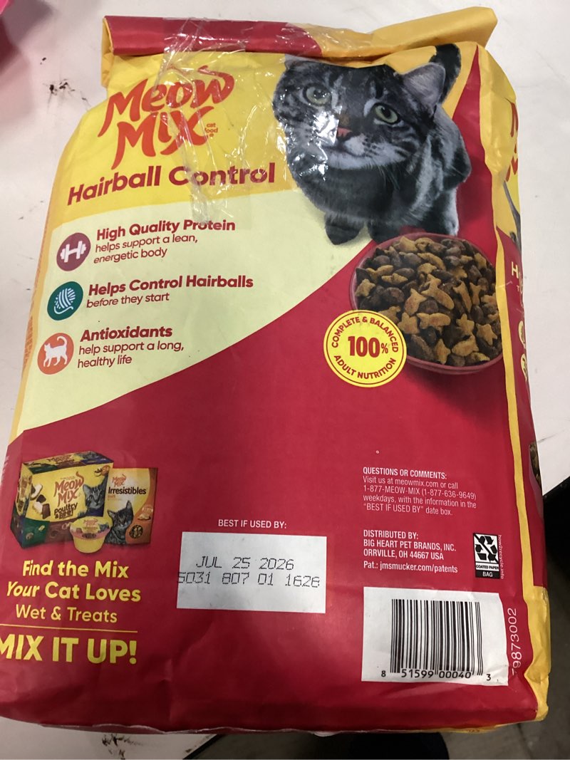 Condition photo showing New/Like New for meow mix hairball control with flavors of chicken, turkey , salmon & ocean fish adult complete & balanced dry cat food - 6.3lbs