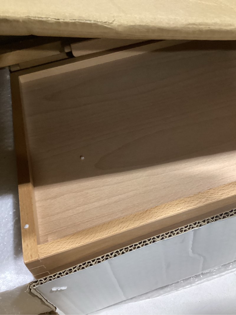 Condition photo showing Good Condition for Mont Marte Signature Box Floor Easel, Beech Wood 43.5 x 44 x 150 cm (LxWxH), 17.13 x 17.32 x 59.1"