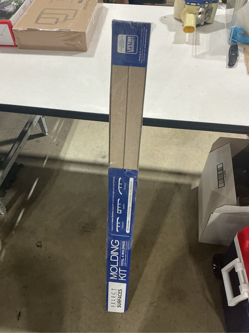 select surfaces molding kit