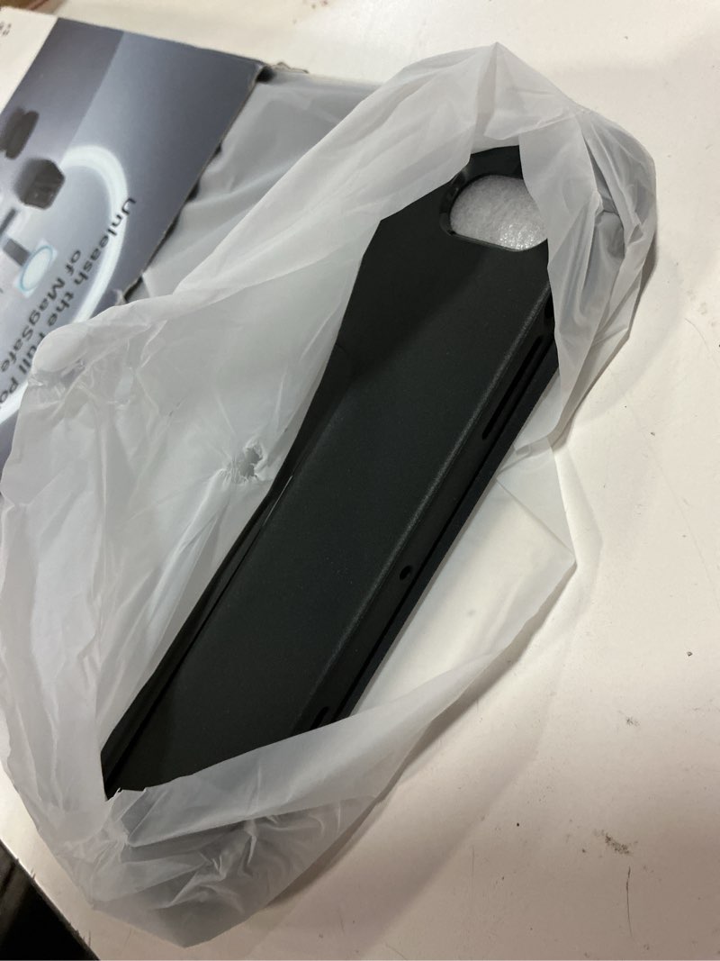Condition photo showing Good Condition for esr for ipad air 11 inch case m4/m3/m2 (2026/2025/2024), ipad air 5th/4th gen case (2022/2020), vertical stand cover, multi stand angles, ultra-stable cover with pencil holder, flip series, black