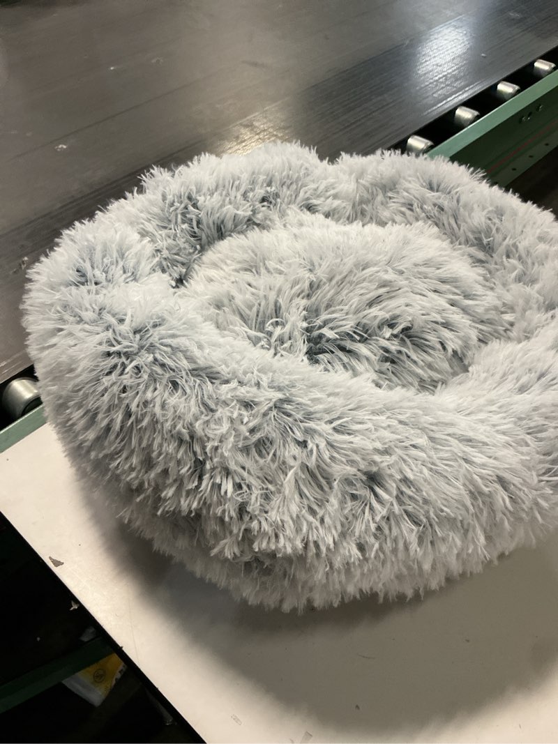 Condition photo showing As Is for Nestler' High-Grade Plush and Soft Rounded Pet Bed