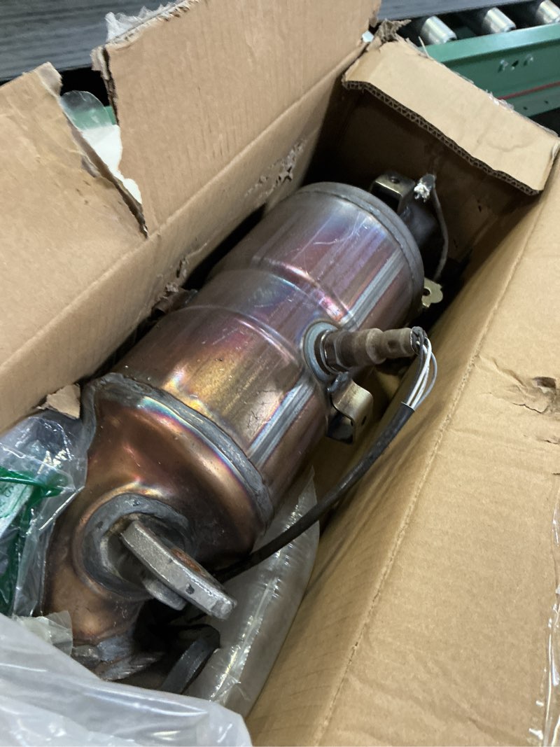 Condition photo showing Good Condition for Nilight Catalytic Converter for 2006 2007 2008 2009 2010 2011 Civic 1.8L L4 with O2 Port, Custom Fit Cat (EPA Standard) 2006-2011 Honda Civic