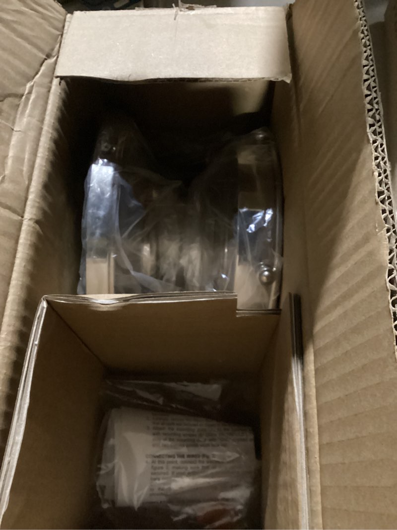 https://lotting-media.assets.bidfta.com/lotting_653fc052-f058-42a9-96ba-0d5fd0ece586
