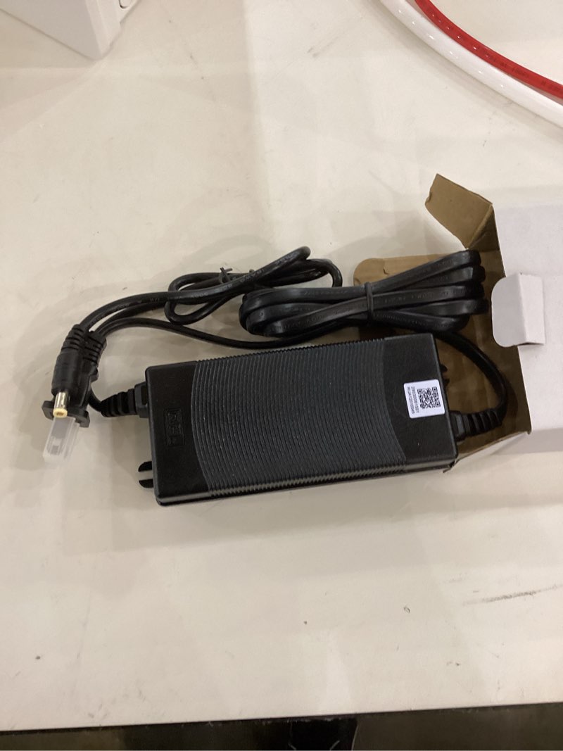 https://lotting-media.assets.bidfta.com/lotting_65555a9d-9f74-4118-825f-114dbb1efef7
