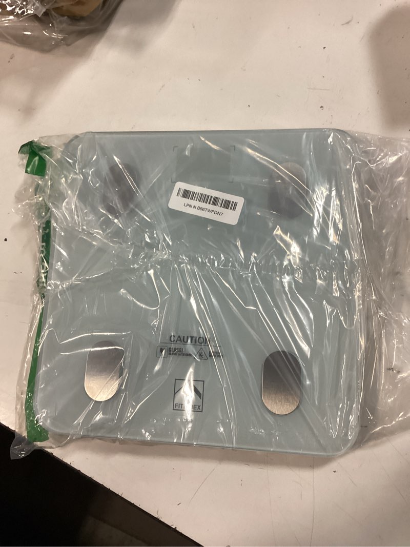 Condition photo showing Good Condition for fitindex smart scale for body weight, fsa&hsa eligible, scale with bmi, body fat, muscle mass, bluetooth,13 body composition analyzer, sync app, digital bathroom, 400lb, white white scale 10.2 inches