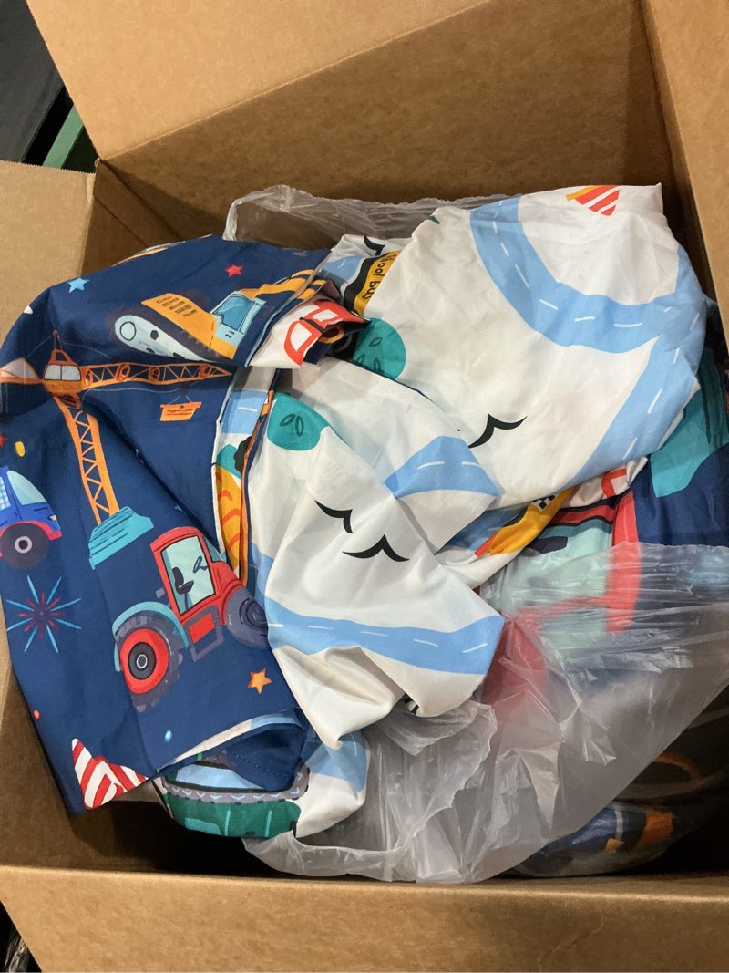 Condition photo showing Good Condition for holawakaka trucks tractors cars boy bedding comforter set with sheets, twin size cartoon construction car excavator print kids bed in a bag 5-piece, boys reversible dorm bed sets (navy blue twin)