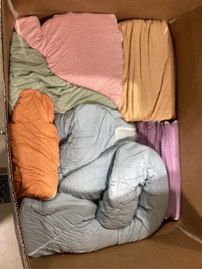 Condition photo showing Good Condition for STAOLENE Climbing Toys for Toddlers, 7-Piece Foam Climbing Blocks with Ball Pit, Indoor Soft Play Set for Baby & Toddlers to Crawl, Climb, Motor Skills Development (Balls Not Included) Macaron Color