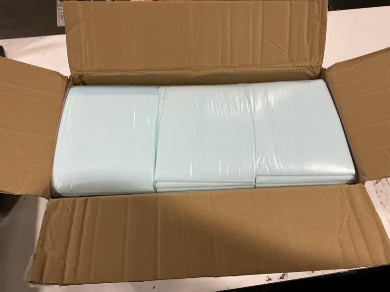 Condition photo showing New/Like New for amazon basics leak-proof dog and puppy potty training pee pads with quick-dry 5-layer super absorbent design for housebreaking, regular size 22x22", blue & white, 150 count regular 150 count