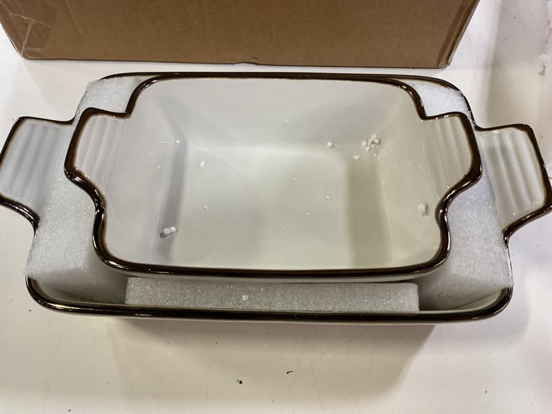 Condition photo showing Good Condition for koov bakeware set, ceramic baking dish set, rectangular casserole dish set, lasagna pans for cooking, cake dinner, kitchen, 9 x 13 inches, texture series 2-piece (white) pure white