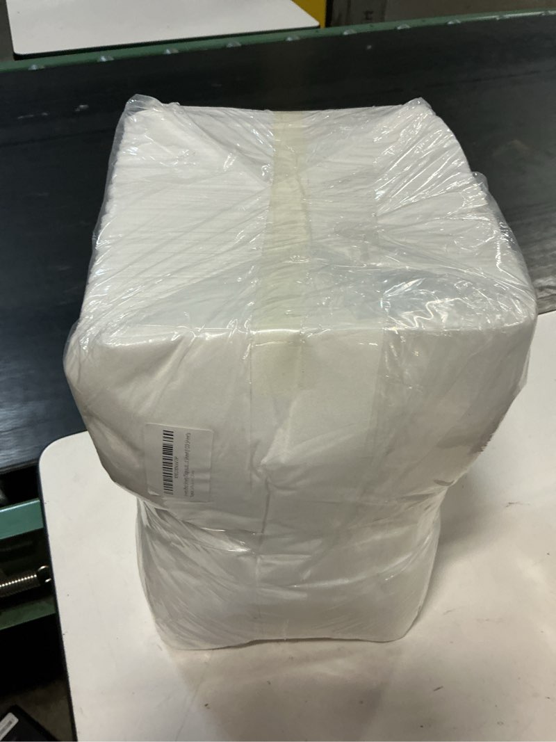 Condition photo showing New/Like New for disposable massage table sheets 31.5" x 74.9" 100pcs -massage bed cover - non-woven fabric oil-waterproof,comfortable, thick and durable, soft, latex-free, disposable waterproof sheets (white)