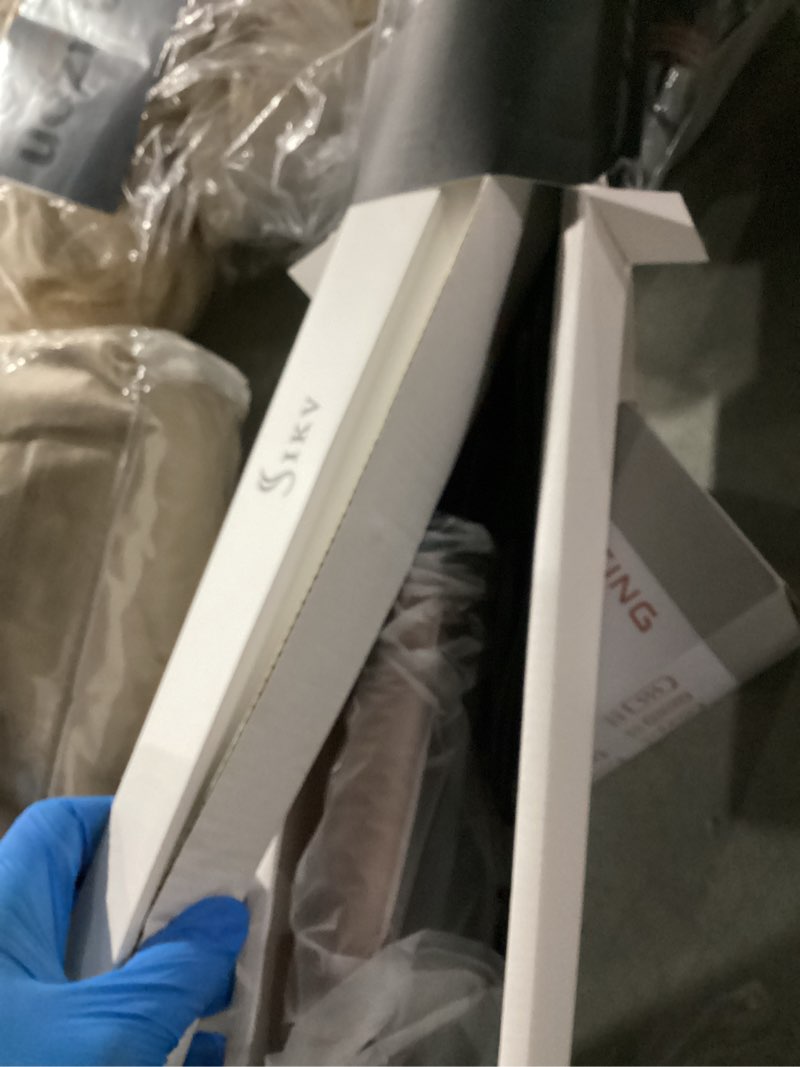 Condition photo showing New/Like New for Dual Voltage Curling Wand for Europe Travel,Tapered Creamic Curling Iron Wand 1 ¼-inch to 3/4-inch for Long Hair,100-240V|Glove Include 0.75-1.25 Inch