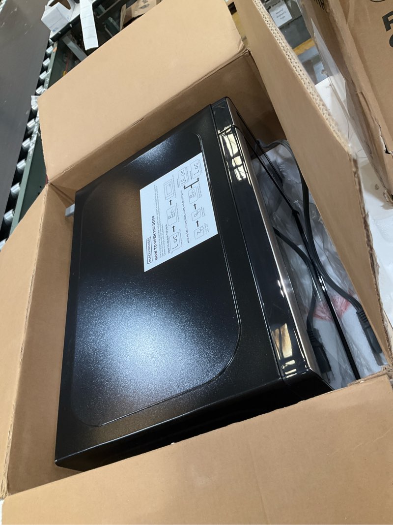 https://lotting-media.assets.bidfta.com/lotting_658ca7b3-a66a-4a34-9d26-dd99088109da