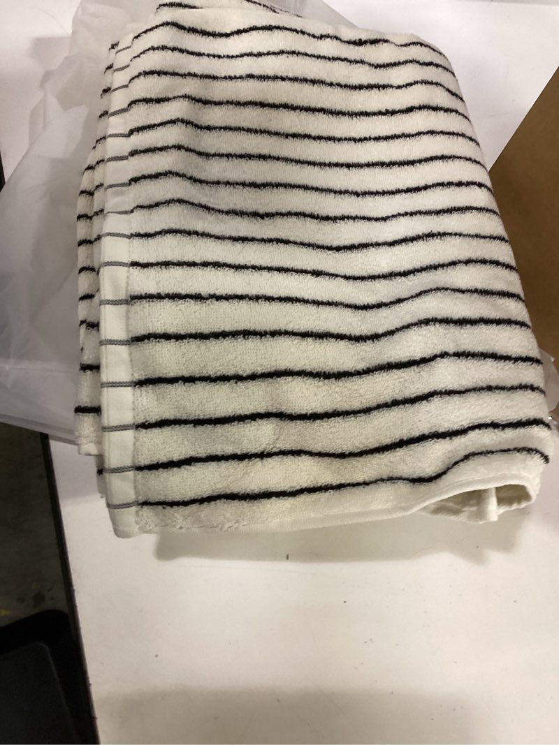 Condition photo showing Good Condition for 6 piece black and white striped hand towels,100% cotton bathroom towels ultra soft and highly absorbent 490gsm hand towels for bathroom kitchen, showering, spa, gym,hotel (13” x 29”)