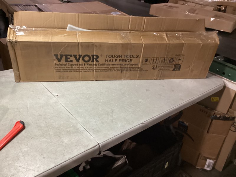 Condition photo showing New/Like New for VEVOR Wall Mounted Stair Handrail, 3ft Black Iron Staircase Handrail Indoor, 250lbs Load Capacity, Industrial Railing Hand Rail for Steps, Square Tube for Loft Porch Deck, 2 Sections 3 Feet Iron