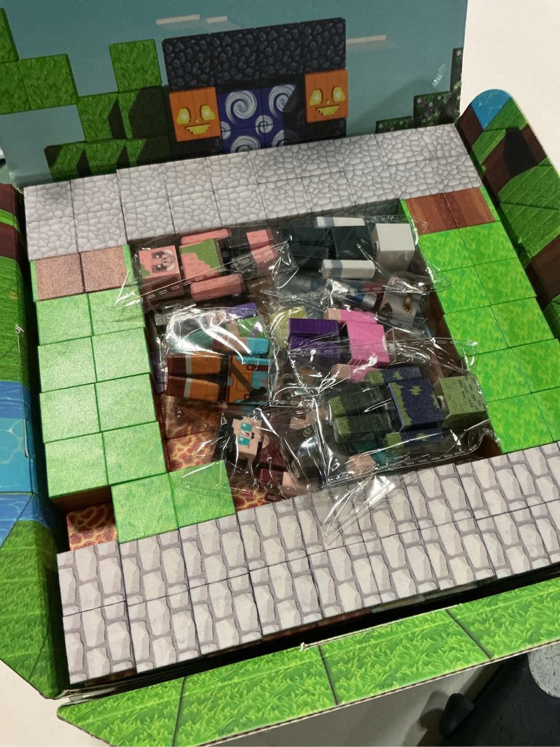 Condition photo showing Good Condition for 464 Pcs Magnetic Building Blocks - Magnetic Blocks Toys for Kids Ages 4-8, Magnet Cubes Stacking, ST