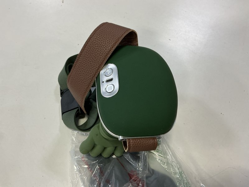 Condition photo showing Good Condition for huprh neck massager, 2026 new electric shiatsu neck and back massager, deep tissue with heating and traction function, rechargeable usb-c, real hands massage for necks, back, shoulder green