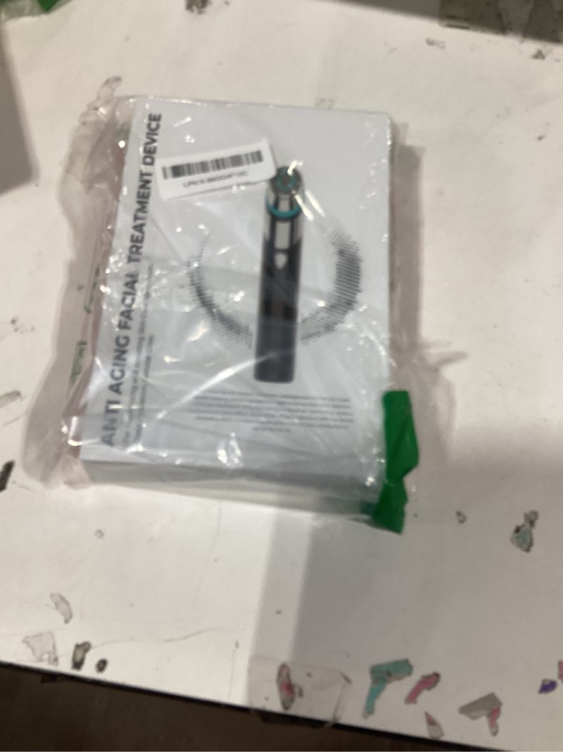 Condition photo showing New/Like New for Similar product medicube Mini Booster Pro White | Affordable At-Home Facial Skin Care Tool for Beginners - Portable Glow Booster for Glass Skin, Boosting Skin Care Absorption, Skin care for teens, Korean Skin Care