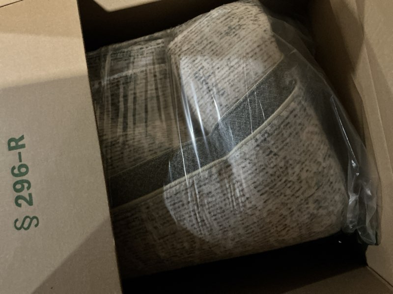 Condition photo showing Good Condition for WondRg 8x10 Washable Area Rug Blue Cream Abstract Living Room Bedroom Carpet Neutral Modern Non-Slip Soft Low Pile Lightweight Vacuumable Large Throw Rug for Dining Room 8' x 10' (Rectangular) Blue/Cream