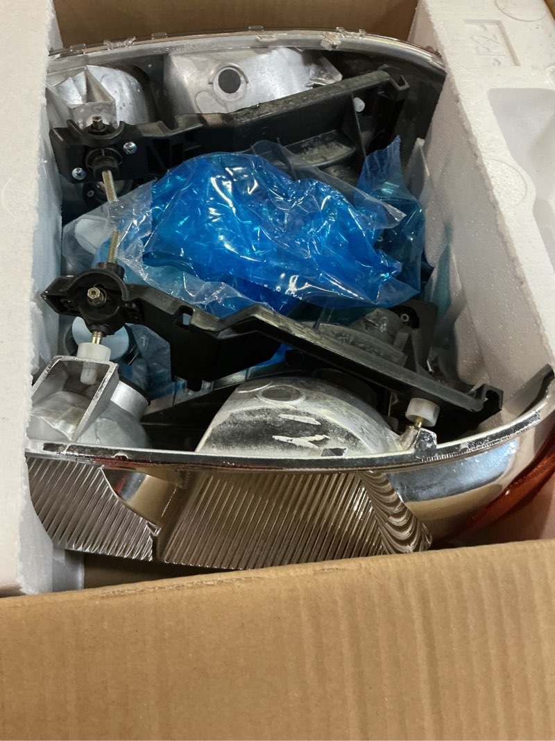 Condition photo showing As Is for compatible with 1999-2006 gmc sierra 1500 2500 3500 headlights assembly /00-06 gmc yukon 1500 2500 xl headlamp with chrome housing amber reflector clear lens replacement a-chrome housing amber reflector 99-06