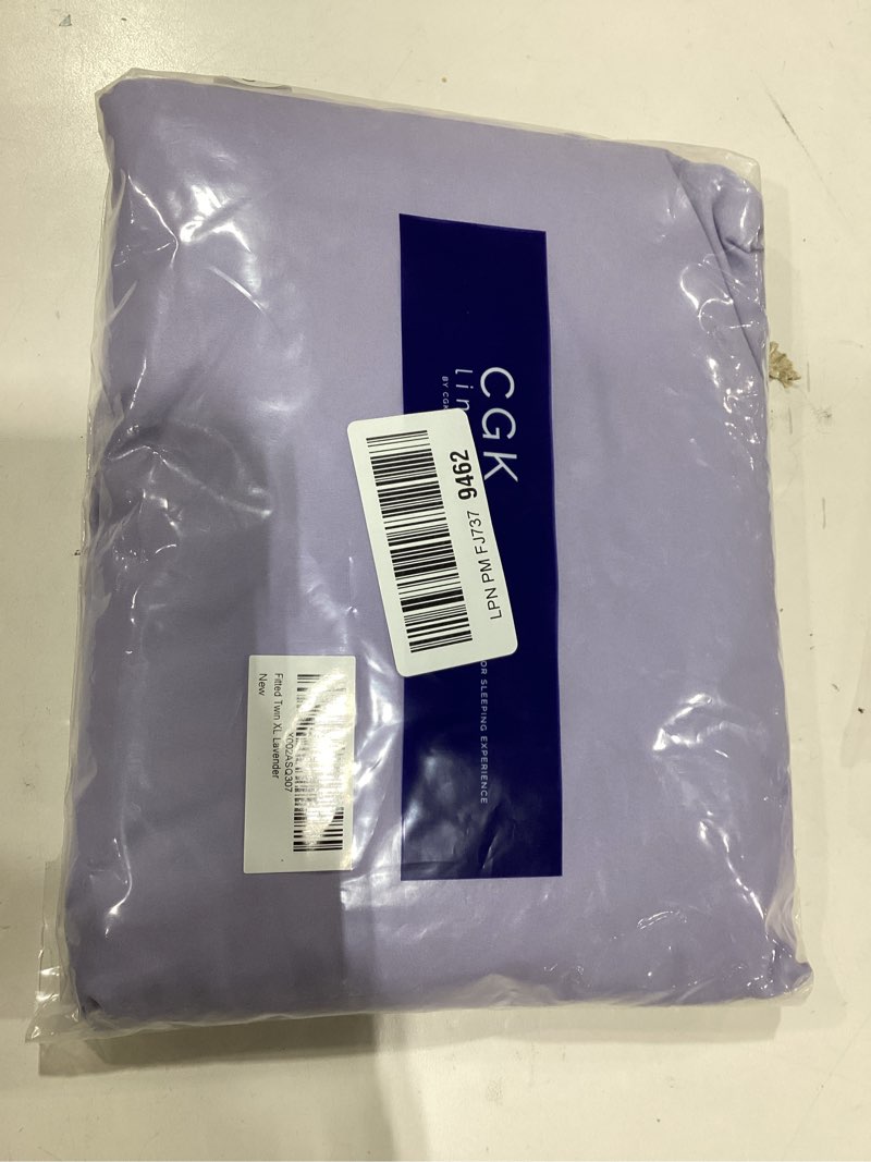 Condition photo showing New/Like New for Twin XL Size Fitted Bed Sheet - Hotel Luxury Single Fitted Sheet Only - Fits Mattress Up To 16" - Extra Soft, Wrinkle Free, Breathable Sheet for Women, Men, Kids & Teens - Lavender Single Fitted Sheet