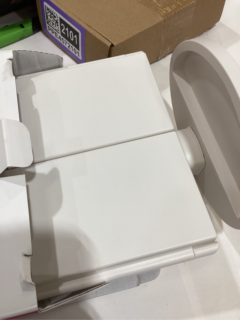 Condition photo showing As Is for HUONUL Makeup Mirror, Vanity Mirror with Lights, 2X/3X/10X Magnification, Touch Control, Trifold, Dual Power Supply, Gifts Mothers Day for Mom,Gifts for Women, Wife, Girls,Dorm Room Essentials White