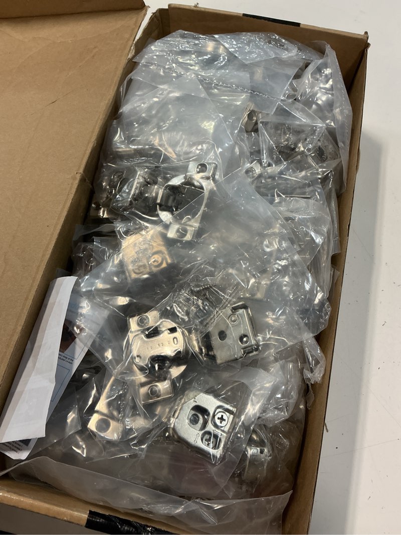 https://lotting-media.assets.bidfta.com/lotting_65b6482f-4431-4337-bbb4-b2a65fbd656d