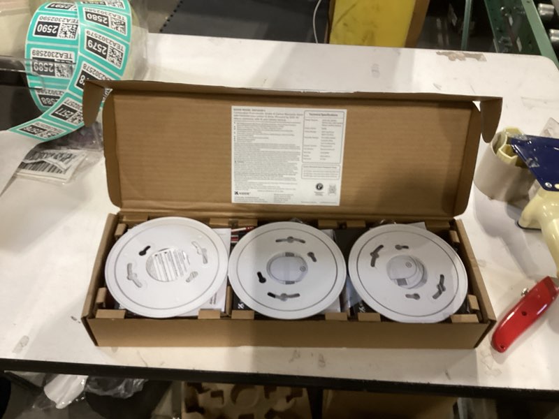 Condition photo showing New/Like New for Kidde Hardwired Smoke & Carbon Monoxide Detector for Home, Voice Alerts, 10-Year Battery Backup, 3-Pack 3 Pack