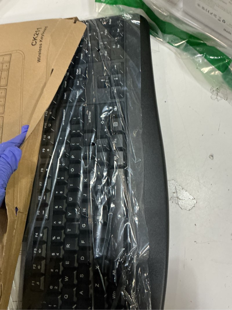 Condition photo showing Good Condition for EDJO Wireless Keyboard, 2.4G Ergonomic Full Size Wireless Computer Keyboard with Wrist Rest for Windows, Mac OS Desktop/Laptop/PC?Black?