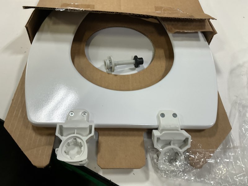 Condition photo showing Good Condition for bemis 1500ec 390 lift-off wood elongated toilet seat, cotton white (pack of 1)