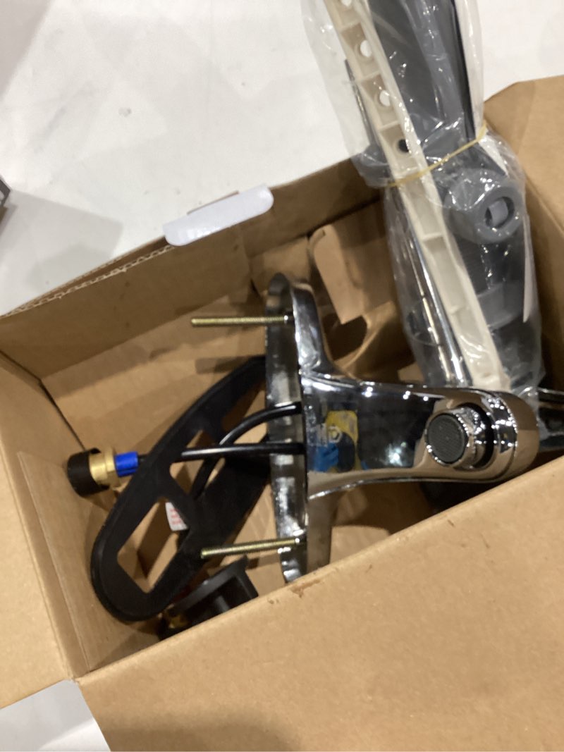 Condition photo showing As Is for  project source webber polished chrome 4-in centerset 1-handle watersense low-arc