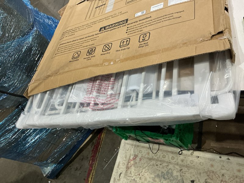 Condition photo showing Good Condition for cumbor 36.6-64" extra wide baby gate for stairs, dog gates for doorways, auto-close pet gate indoor, pressure mounted walk through safety child gate for kids toddler, tall pet puppy fence gate, white white 36.6-64"w x 30.5"h