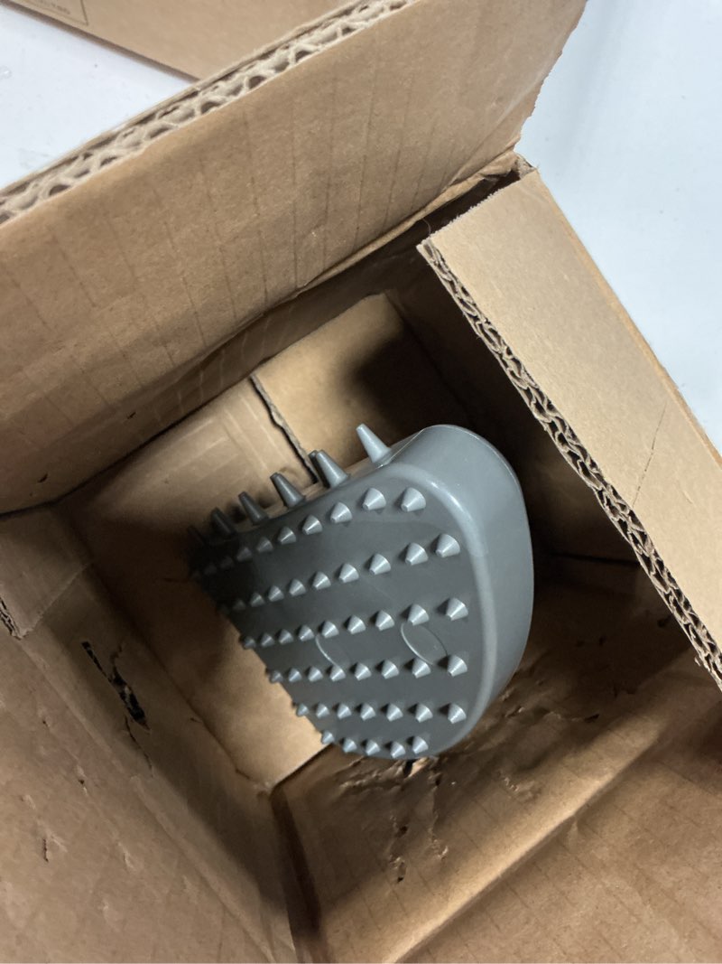 Condition photo showing Good Condition for plastic meat grip kit compatible with hobart slicer 2212, 2612, 2712, 2812, 2912. 00-913067