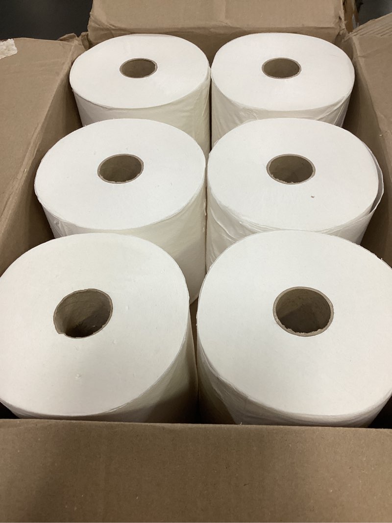 Condition photo showing Good Condition for amazoncommercial 1-ply white hardwound paper towels (416970)|bulk for business |high capacity roll |compatible with universal dispensers|fsc certified |800 feet (6 rolls)