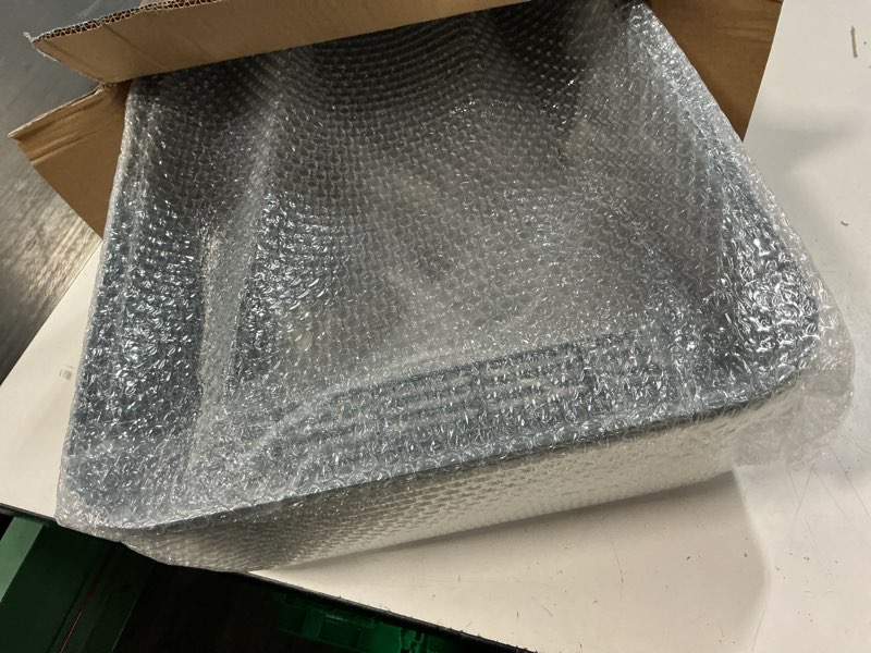 Condition photo showing Good Condition for stainless steel litter box | xl enclosed cat litter boxes with lid for big cats | high sided, anti-urine leakage | non-stick bottom & includes litter mat & metal scoop silver gray x-large