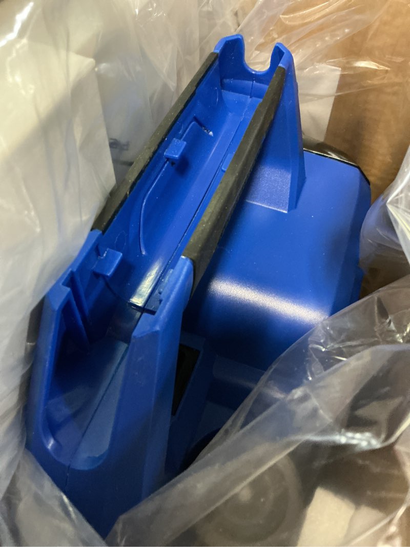Condition photo showing Good Condition for kobalt 2.11-gallon plastic pump sprayer