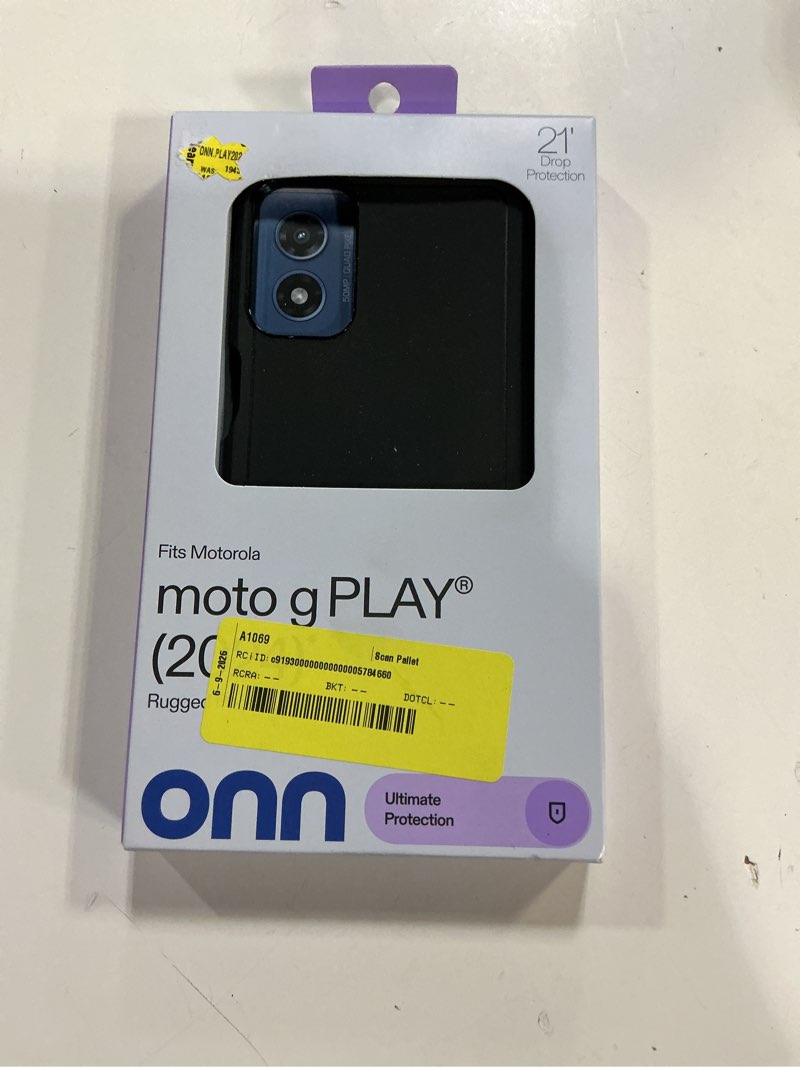 Condition photo showing New/Like New for onn rugged phone case for motorola moto g play (2024) - black
