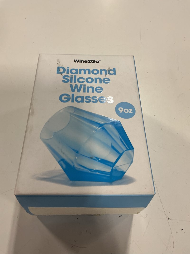 Condition photo showing New/Like New for diamond silcone wine glasses 9 oz.