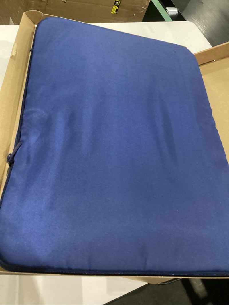 Condition photo showing Good Condition for 4 Set Compression Packing Cubes for Travel, Suitcases and Backpack Space Saving Organizers (Dark Blue) 4-Dark Blue 4 Pack