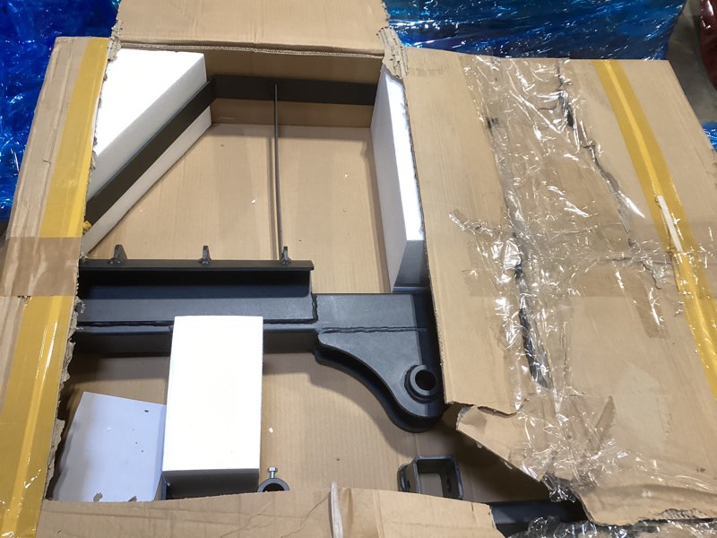 Condition photo showing Good Condition for yitamotor 2500 lbs skid steer pallet fork attachment, 45" pallet fork frame with 42" fork blades for loaders tractors quick tach mount