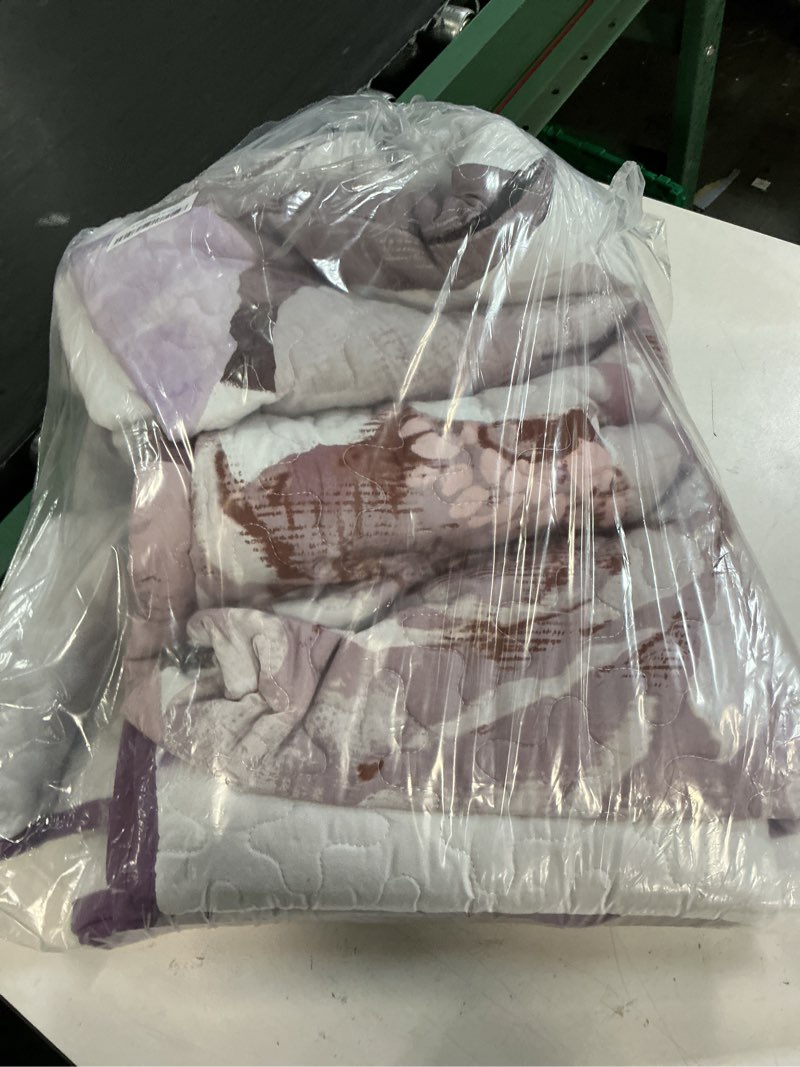 Condition photo showing Good Condition for wongs bedding purple floral quilt set king,3 pieces reversible lightweight printed bedspread coverlet set for all season soft microfiber botanical bedding set with 2 pillow shams king 104"×90" purple