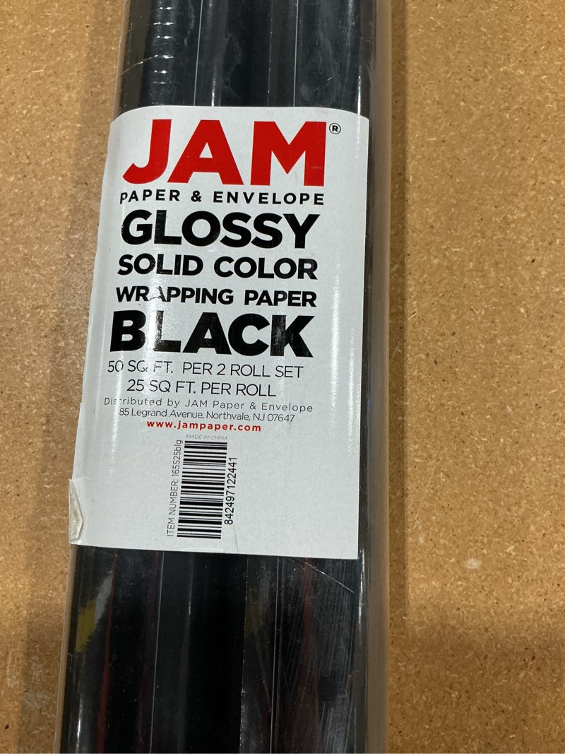 Condition photo showing New/Like New for jam paper gift wrap - glossy wrapping paper - 50 sq ft total (30 in x 10 ft each) - black - 2 rolls/pack 50 sq ft (pack of 2) black