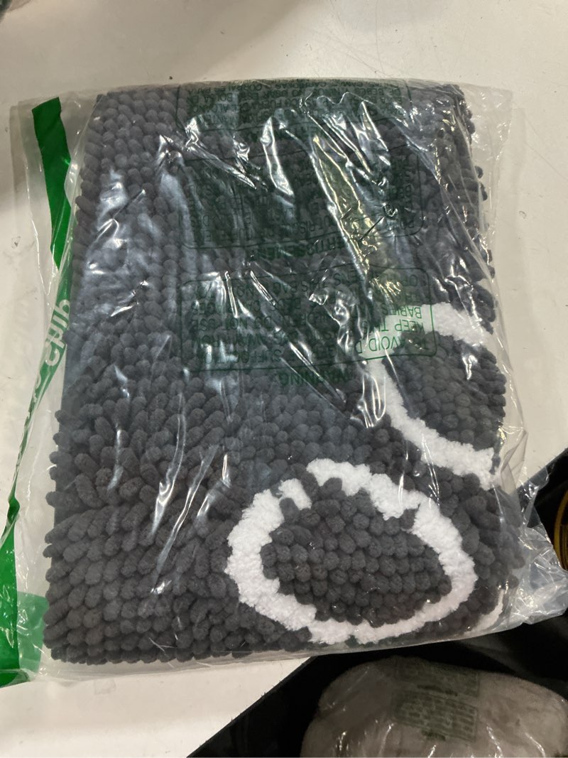 Condition photo showing Good Condition for olanly dog door mat for muddy paws 24x16, paw print design, absorbs moisture and dirt, absorbent non-slip washable doormat, quick dry chenille mud mat for dogs, entry indoor entryway carpet, dark grey dark grey paw print 24" x 16"