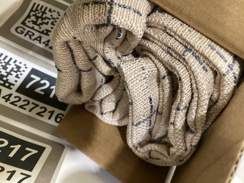 Condition photo showing As Is for MIULEE Decorative Burlap Linen Throw Pillows Covers 20x20 Inch Beige Vintage Couch Pillow Covers Outdoor Modern Farmhouse Pillowcase Woven Textured Cushion Cases for Sofa Bed Livingroom 20" x 20" (Pack of 2) Beige