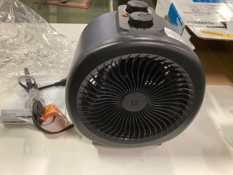 Condition photo showing Good Condition for Utilitech Up to 1500-Watt Fan Compact Personal Indoor Electric