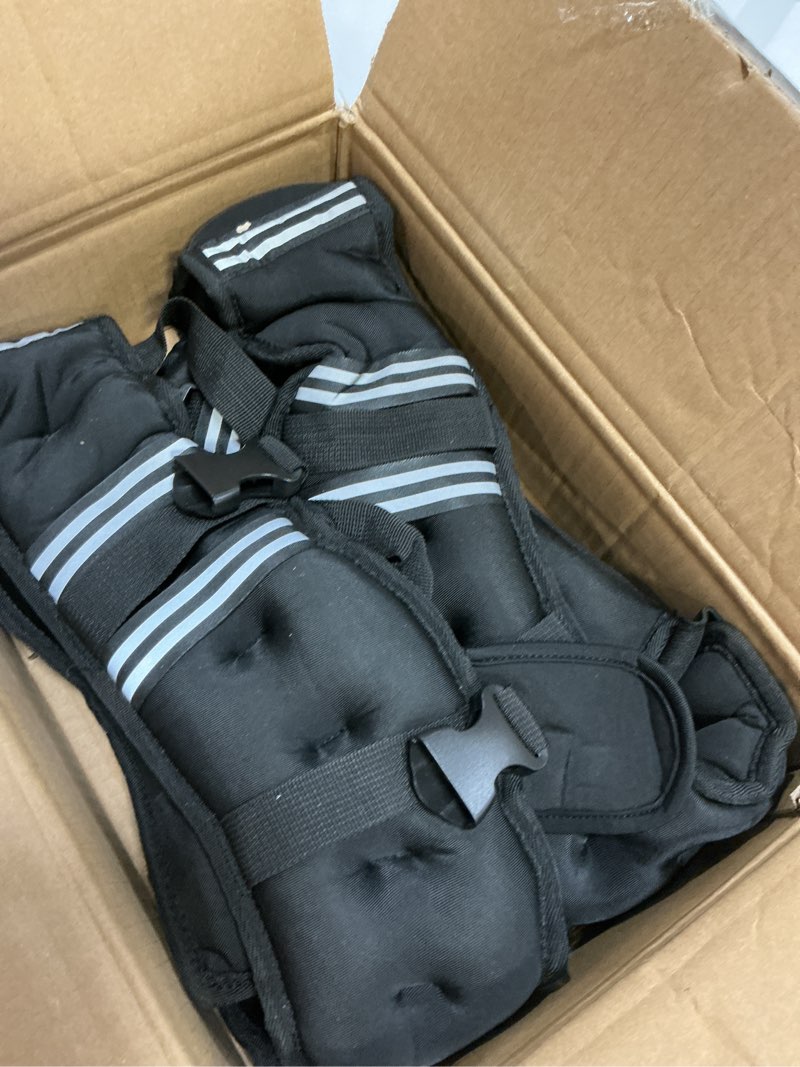 Condition photo showing Good Condition for ZELUS Weighted Vest, 6lb/8lb/12lb/16lb/20lb/25lb/30lb Weight Vest with Reflective Stripe for Workout, Strength Training, Running, Fitness, Muscle Building, Weight Loss, Weightlifting 30lb Black